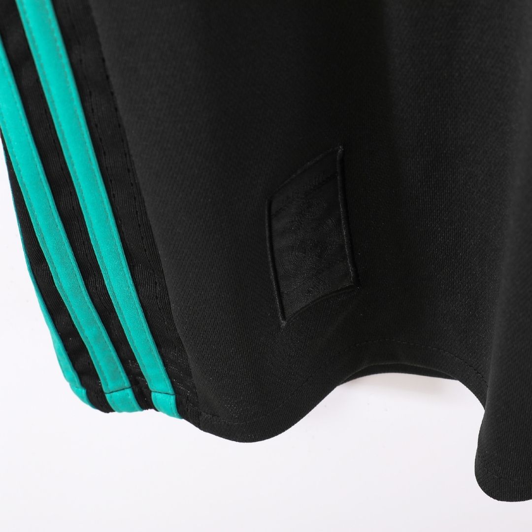 Real Madrid 2017/18 Away Long Sleeve Retro Soccer Jersey