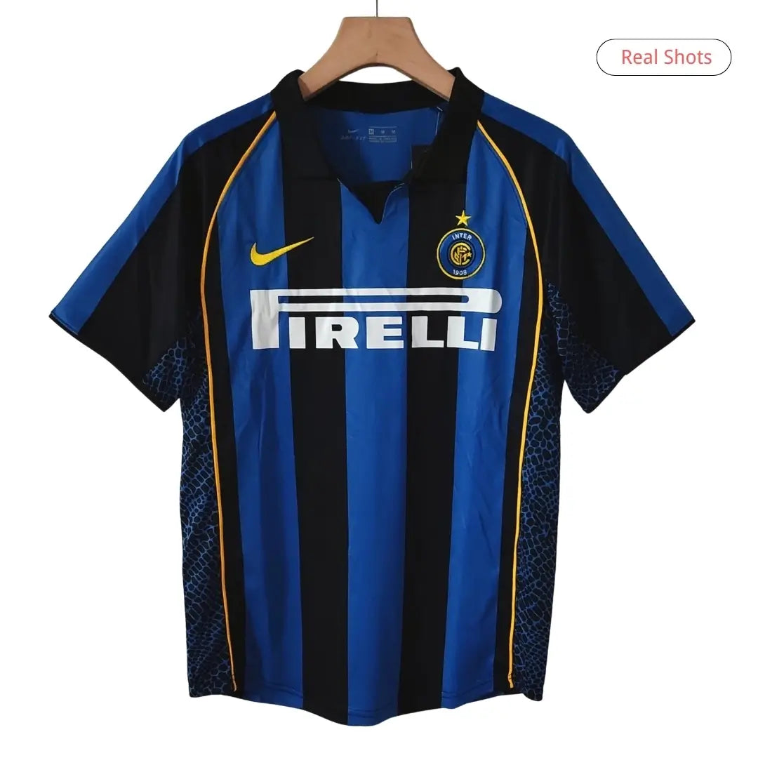 Maillot de football rétro Ronaldo #9 Inter Milan 2001/02 Domicile