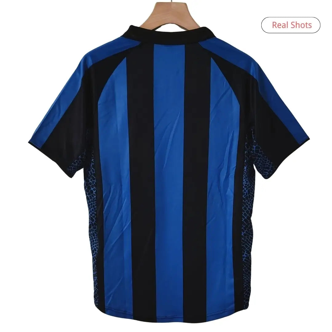 Camiseta de fútbol retro local del Inter de Milán 2001/02