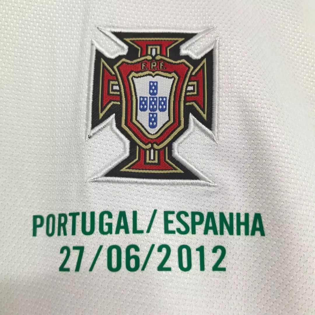 Camiseta de Fútbol Retro Portugal 2010 Visita