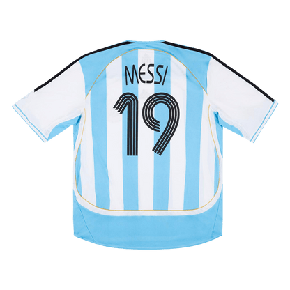 MESSI #19 Argentina 2006 Home Retro Football Jersey