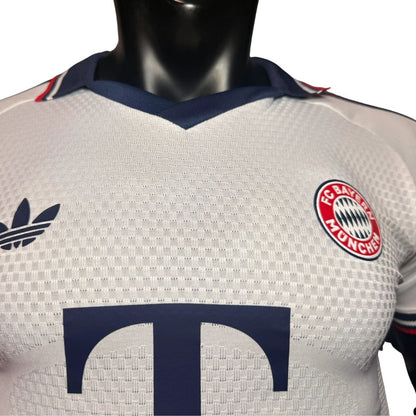 Camiseta de fútbol de la tercera equipación visitante del Bayern de Múnich, versión jugador, temporada 2025/26