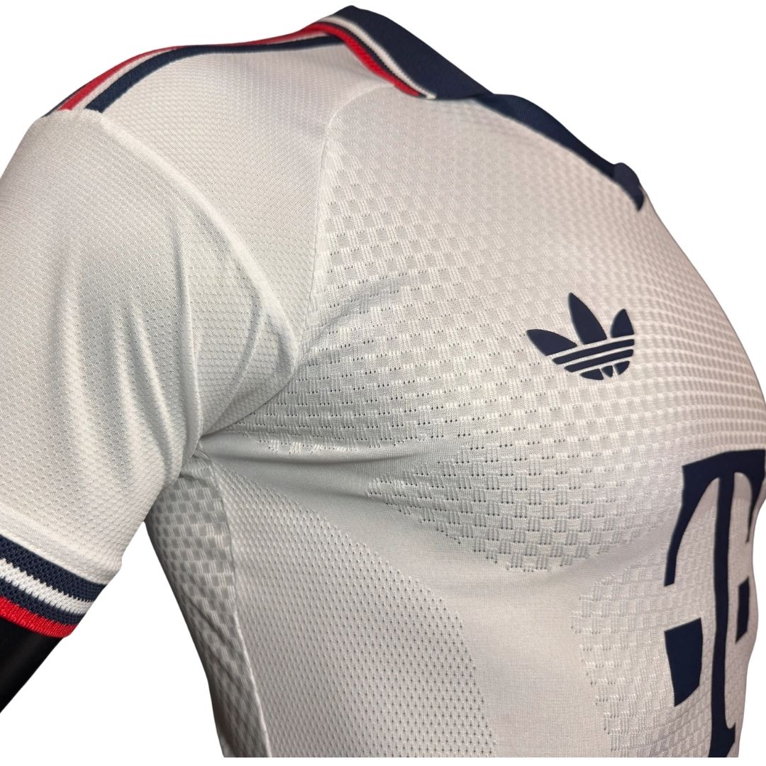 Camiseta de fútbol de la tercera equipación visitante del Bayern de Múnich, versión jugador, temporada 2025/26