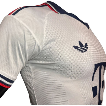 Camiseta de fútbol de la tercera equipación visitante del Bayern de Múnich, versión jugador, temporada 2025/26