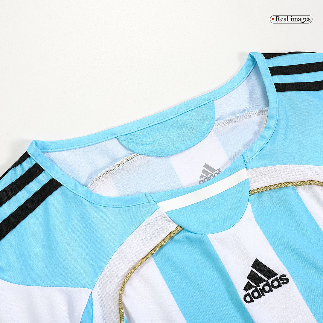 MESSI #19 Argentina 2006 Home Retro Football Jersey
