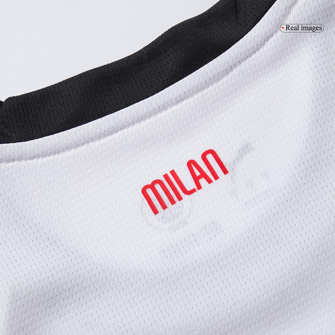 Camiseta de visitante del AC Milan 2025/26