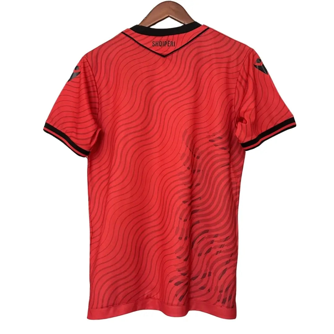 Camiseta de local de Albania para el Mundial de 2026