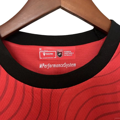 Camiseta de local de Albania para el Mundial de 2026