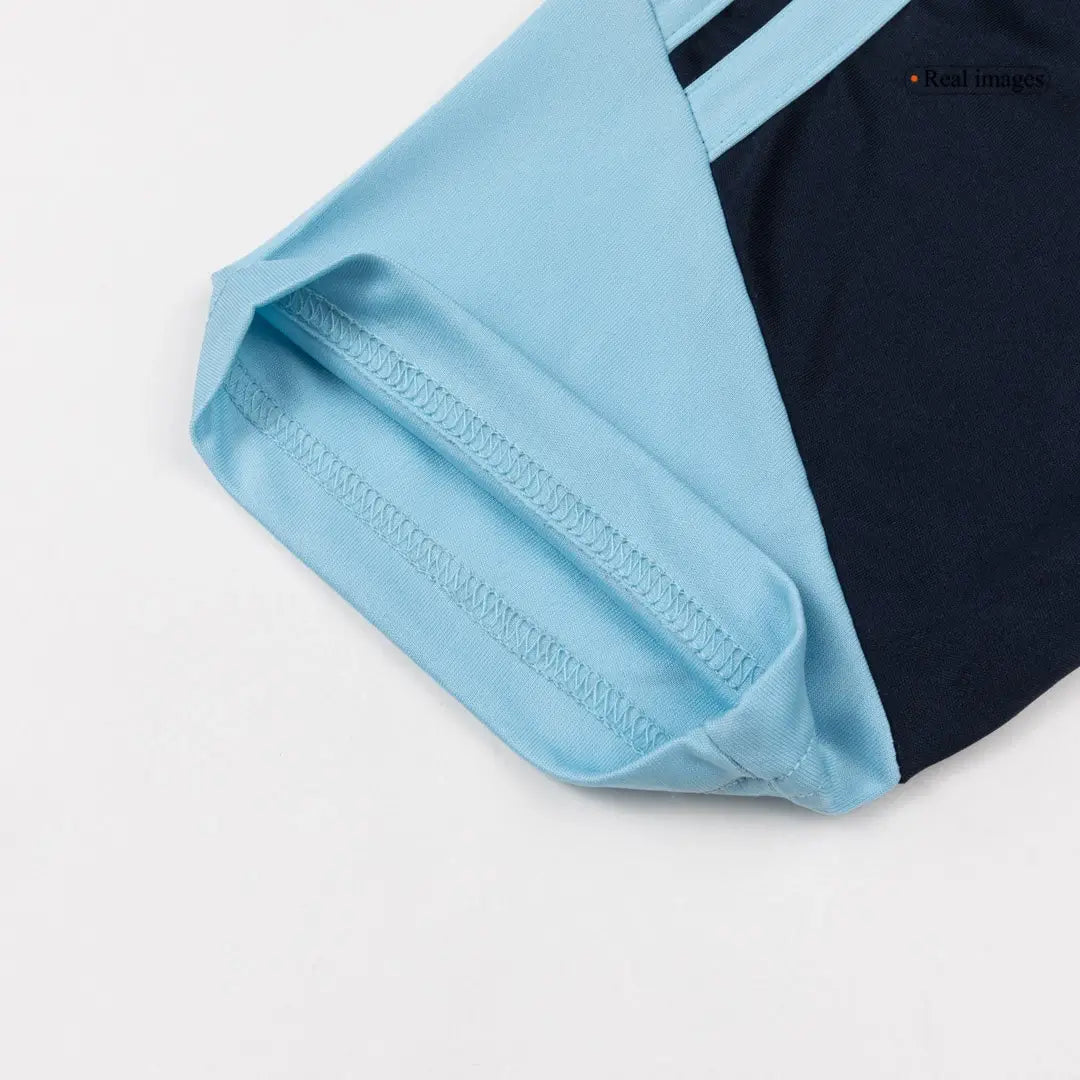 Maillot de football d'avant-match de l'Argentine pour la Coupe du Monde 2026, bleu marine