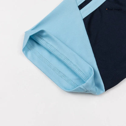 Maillot de football d'avant-match de l'Argentine pour la Coupe du Monde 2026, bleu marine