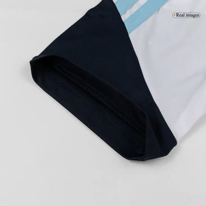 Maillot de football blanc d'avant-match de l'Argentine pour la Coupe du Monde 2026