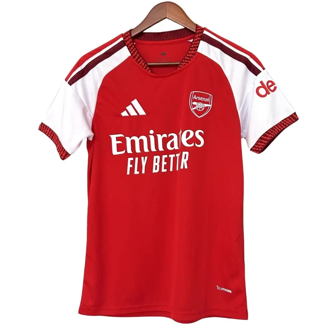 Camiseta de fútbol local del Arsenal #26 Campeones 2026/27 con escudo