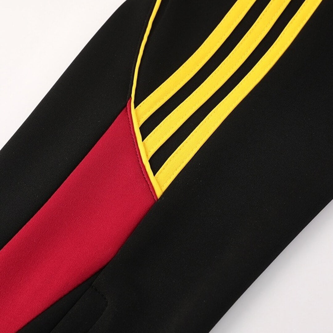 Arsenal Training Tracksuit 2025/26 Red