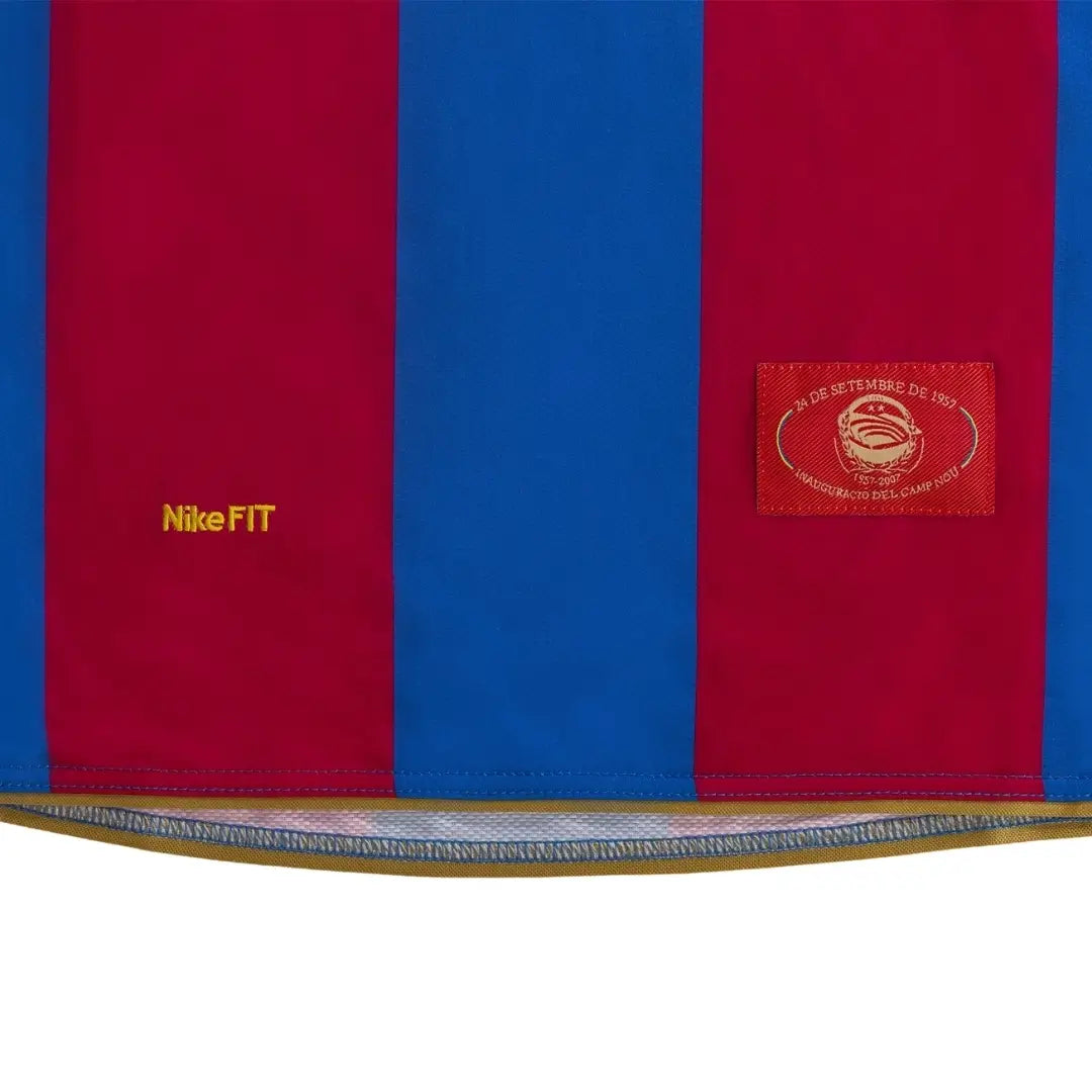 Maillot de football rétro domicile Messi #19 Barcelone 2007/08