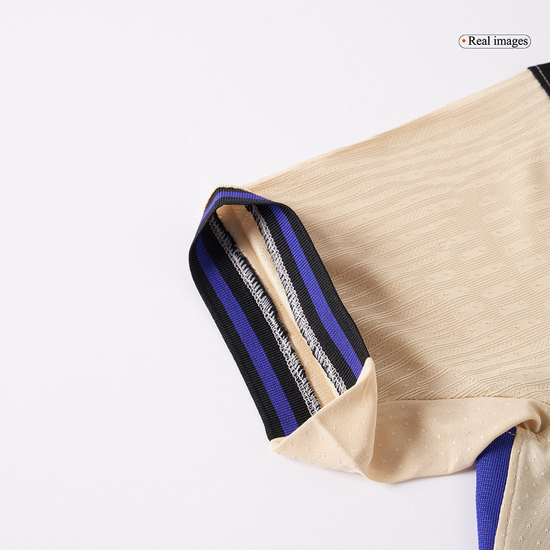 Camiseta de fútbol del FC Barcelona, ​​versión visitante, temporada 2025/26