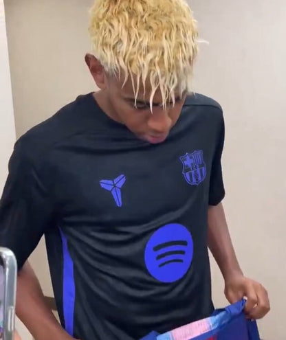 Barcelona Pre-Match Soccer Jersey 2025/26 Black