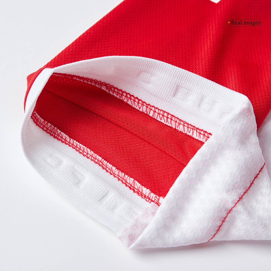 Musiala #10 Bayern Munich Home Player Version Soccer Jersey 2025/26