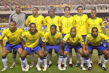 Camiseta retro de fútbol de Brasil 2004 (local)