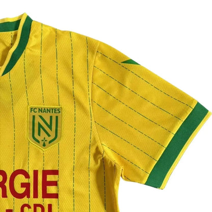 Camiseta de local del FC Nantes 2025/26