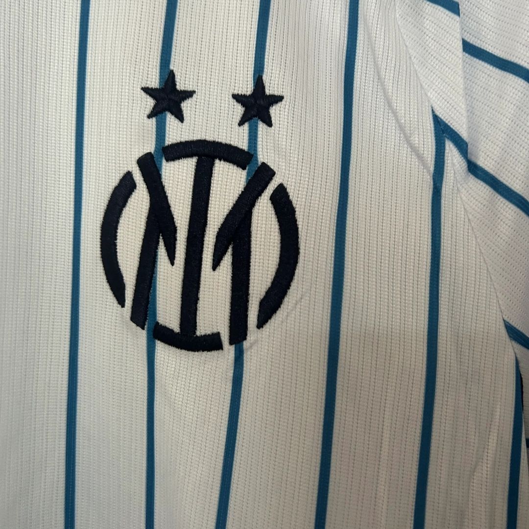 Camiseta de visitante del Inter de Milán 2025/26
