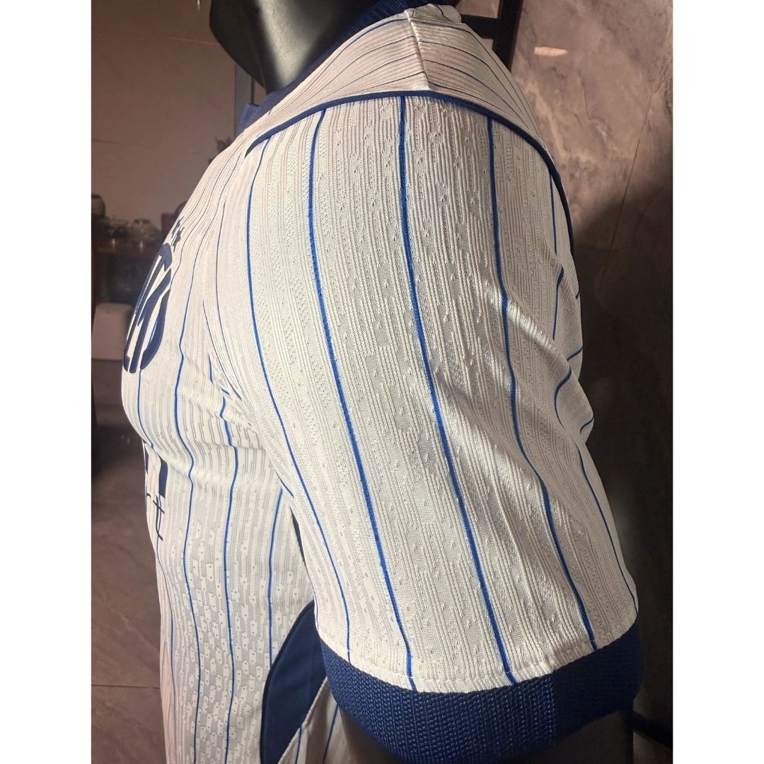 Maillot extérieur de l'Inter Milan, version joueur, saison 2025/26