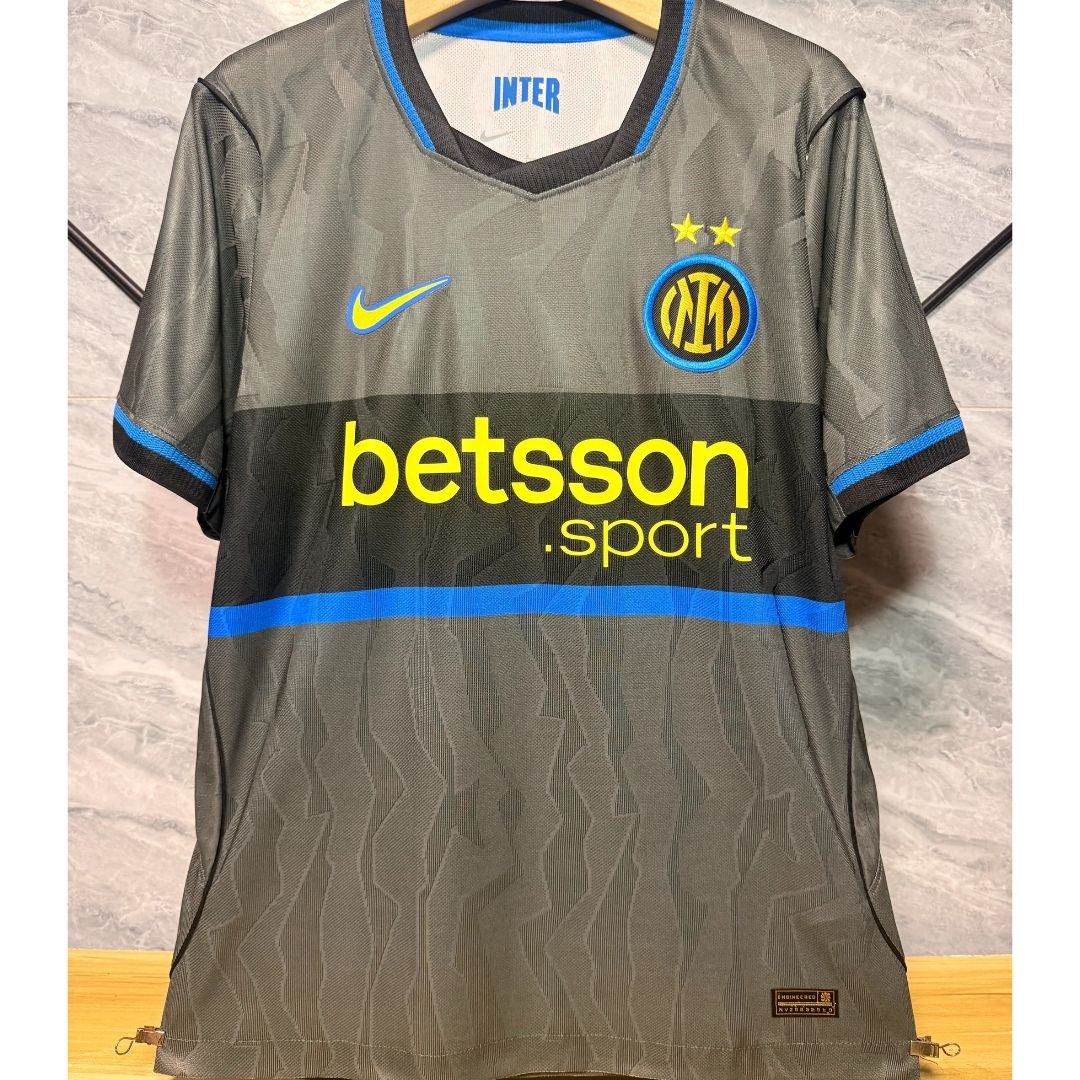 Troisième maillot extérieur de l'Inter Milan, version joueur, saison 2025/26