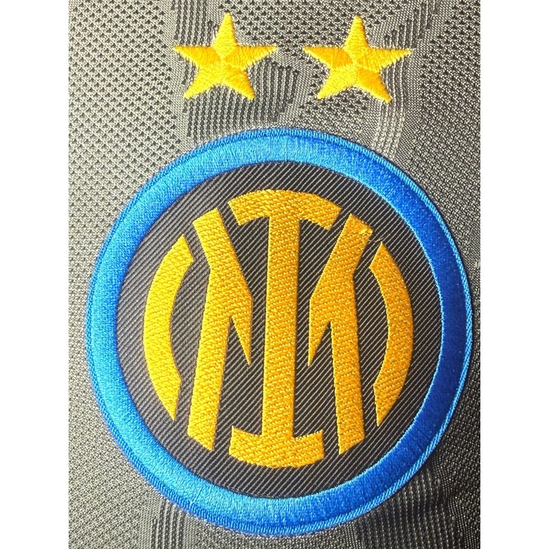 Troisième maillot extérieur de l'Inter Milan, version joueur, saison 2025/26