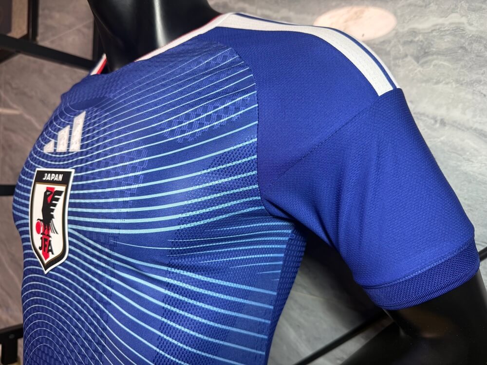 Camiseta de fútbol de local para la Copa Mundial de 2026, versión jugador de Japón