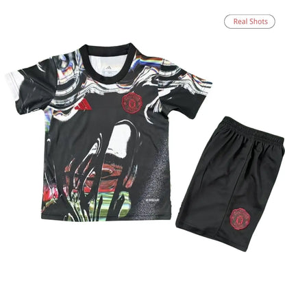 Kid's Manchester United Pre-Match Soccer Kit 2025/26