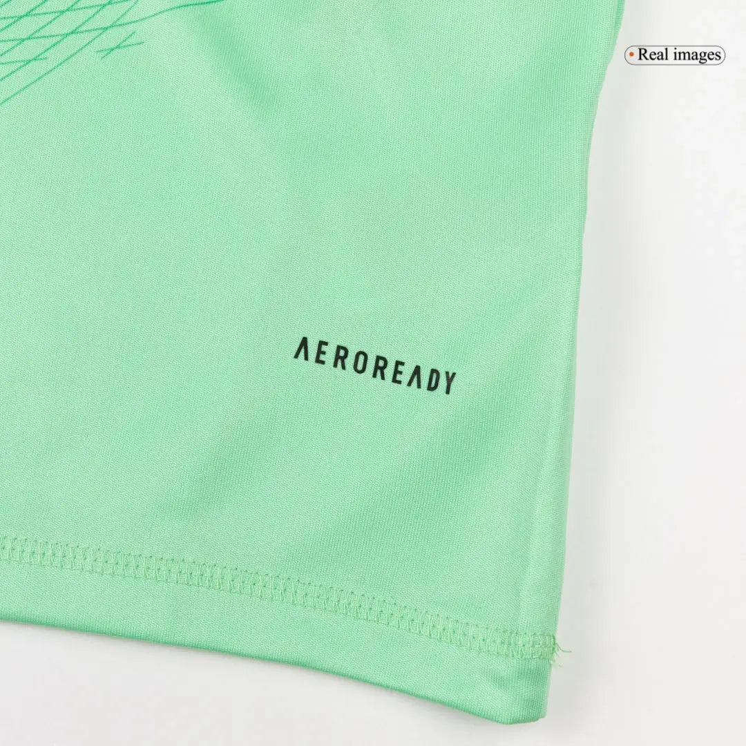 Liverpool Goalkeeper Soccer Jersey 2025/26 Green