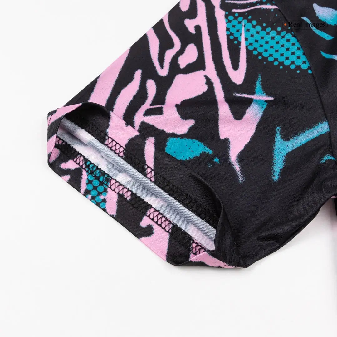 Maillot de football d'avant-match de Liverpool 2025/26 Noir