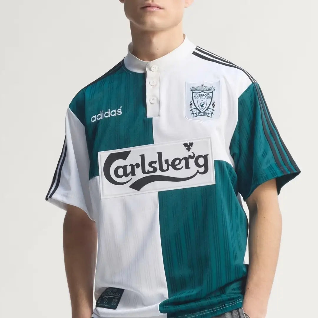 Liverpool 1995/96 Away Retro Football Jersey
