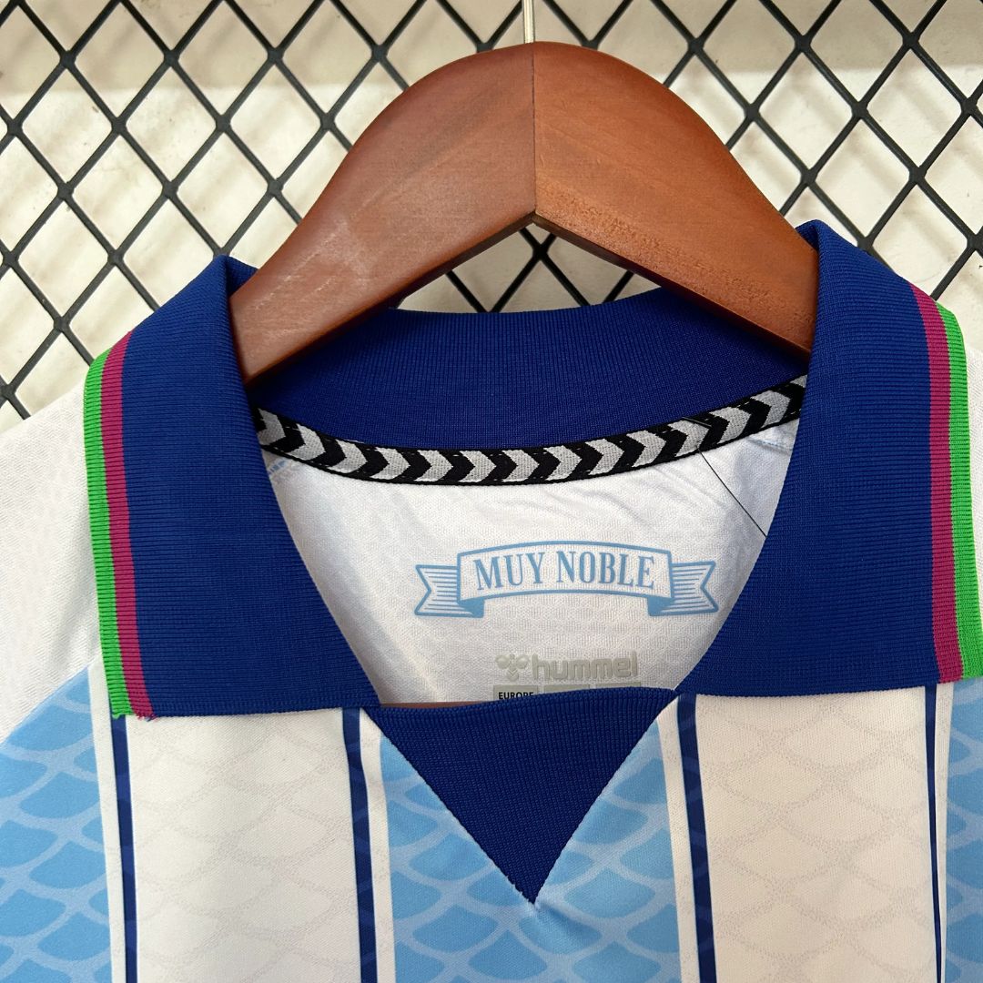 Maillot de football Malaga domicile 2025/26