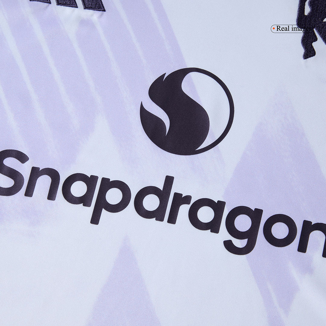 Camiseta de visitante del Manchester United 2025/26