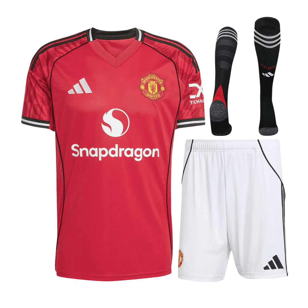 Equipación completa del Manchester United para la temporada 2025/26 (local) - Camiseta + Pantalón corto + Medias