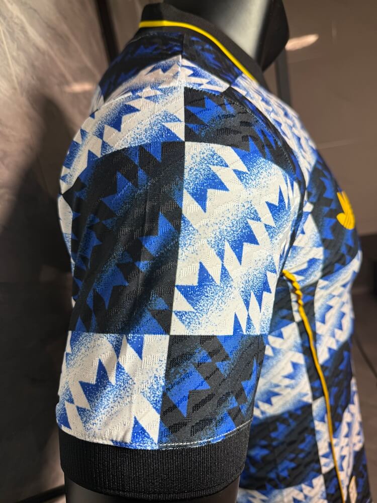 Manchester United Lifestyler Player Version Jersey 2025/26