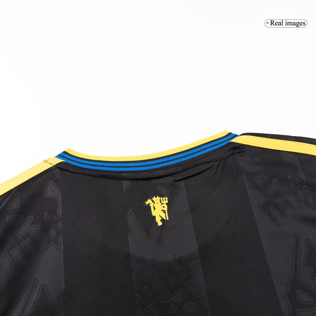 Camiseta de manga larga de la tercera equipación visitante del Manchester United 2025/26