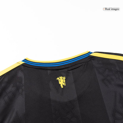 Camiseta de manga larga de la tercera equipación visitante del Manchester United 2025/26
