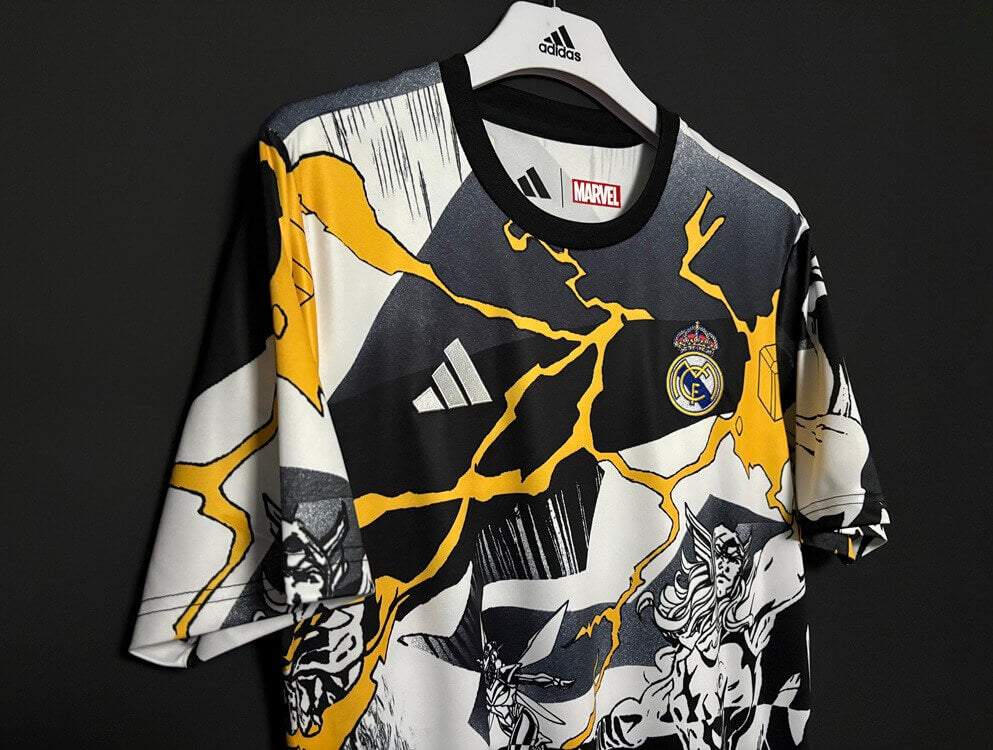 Real Madrid Marvel Warm Up Shirt 2025/26 White/Black