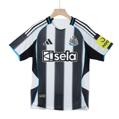 Maillot domicile de Newcastle United, version joueur, 2025/26, noir et blanc