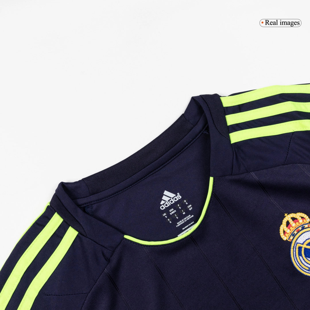 Maillot de football rétro extérieur du Real Madrid 2012/13