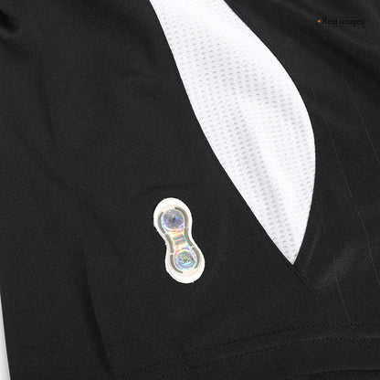 Camiseta retro de visitante del Real Madrid 2006/07 de Beckham #23