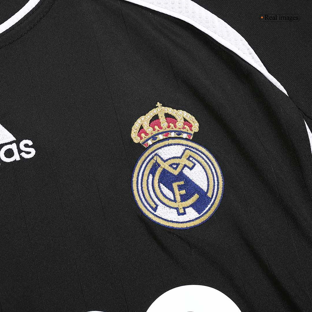 Camiseta retro de visitante del Real Madrid 2006/07 de Beckham #23