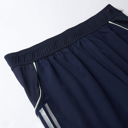 Pantalones cortos de fútbol Real Madrid, versión visitante, temporada 2025/26