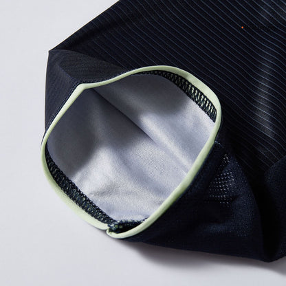 Camiseta de visitante del Real Madrid 2025/26 azul marino