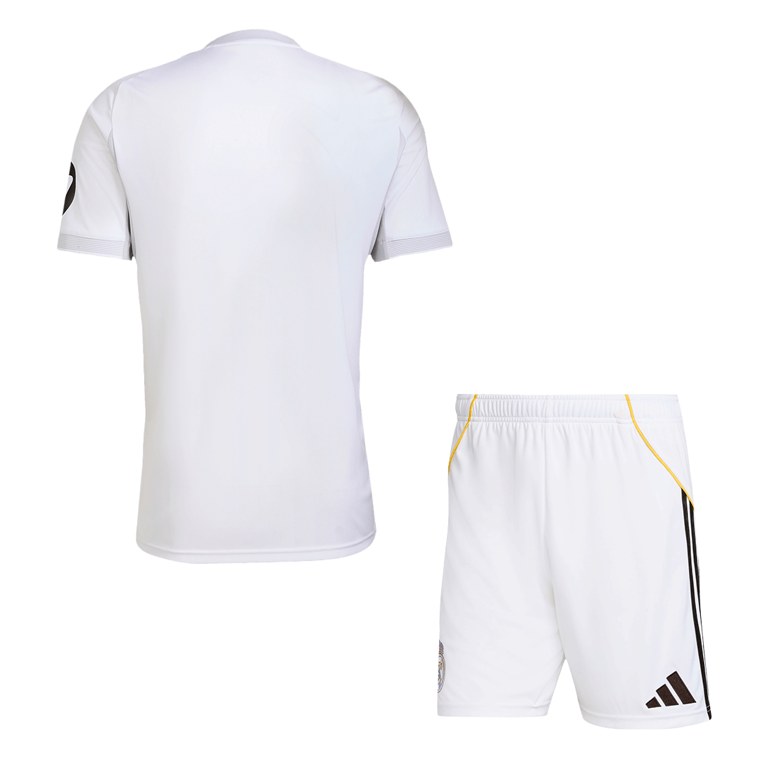 Tenue domicile du Real Madrid (maillot + short) 2025/26 blanche