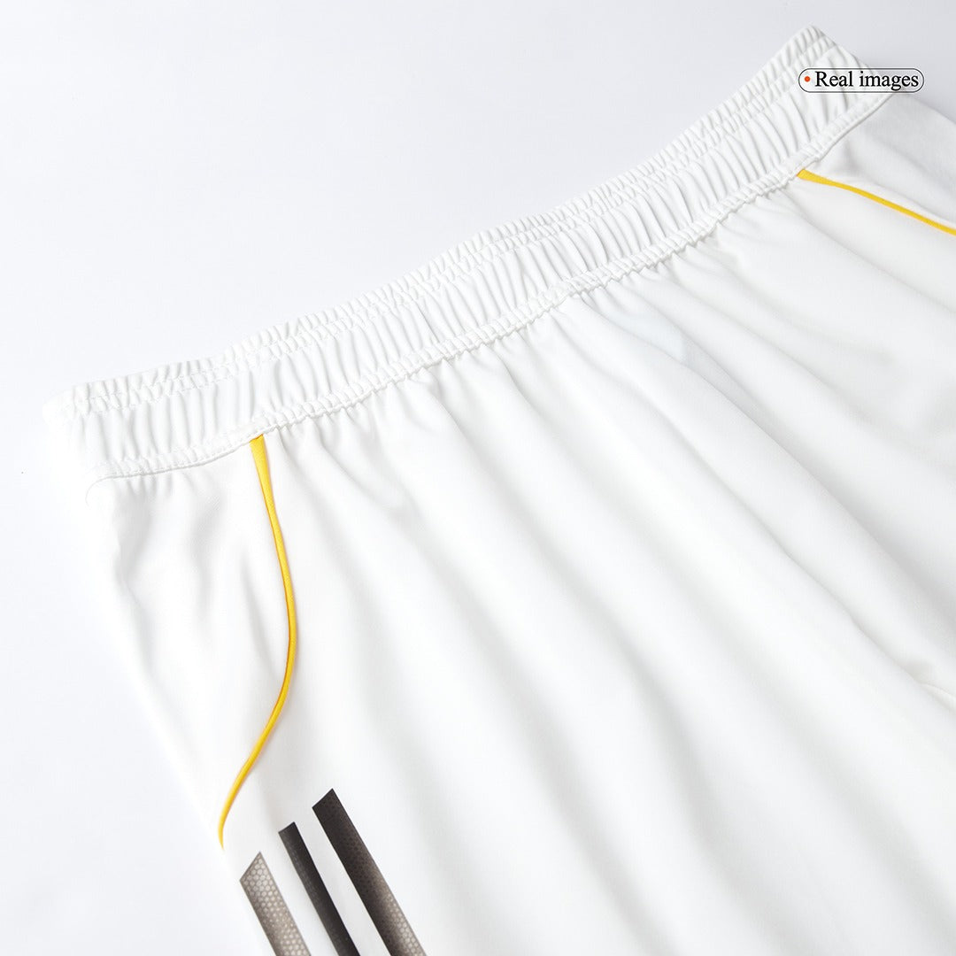 Pantalón corto de fútbol Real Madrid versión jugador local 2025/26