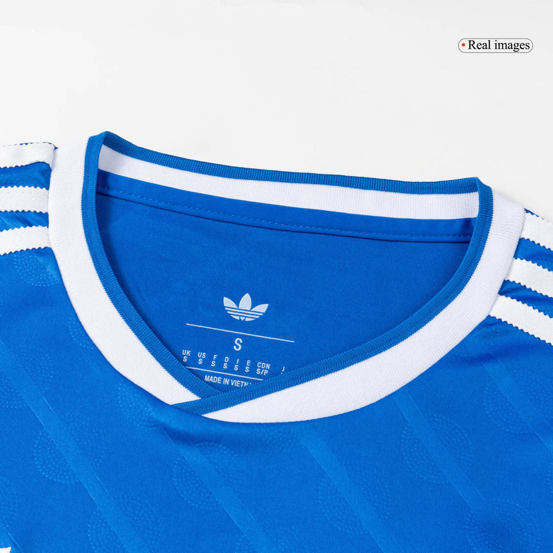 Tercera equipación visitante del Real Madrid 2025/26