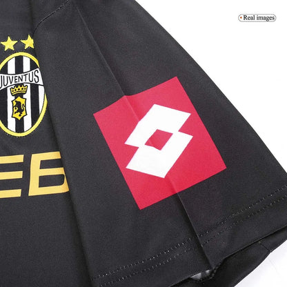 Maillot de football rétro Juventus extérieur 2001/02