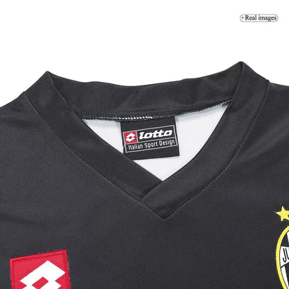 Maillot de football rétro Juventus extérieur 2001/02